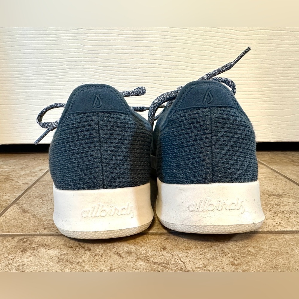 Allbirds Women’s Tree Runners - Picture 3 of 6